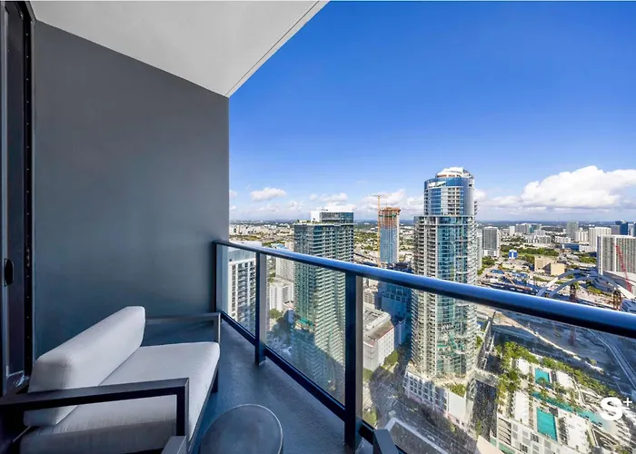 Luxury 1-Br Ph With Breathtaking Downtown Views